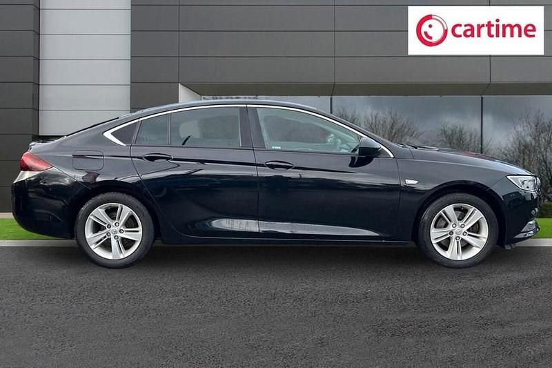 Used Vauxhall Insignia Sport 2018 Black Hatchback
