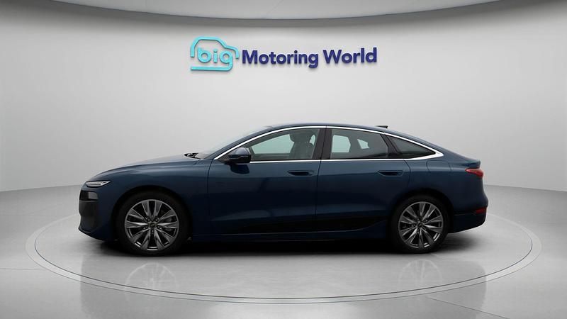 Used Audi e-tron Sportback Sport 207 kW (282 HP) 2025 SUV