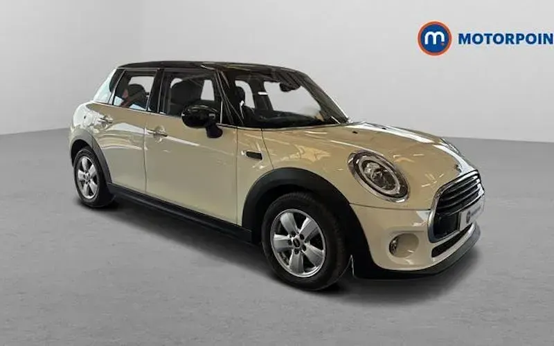 Used Mini Cooper Classic 136 HP (100 kW) 2020 Hatchback