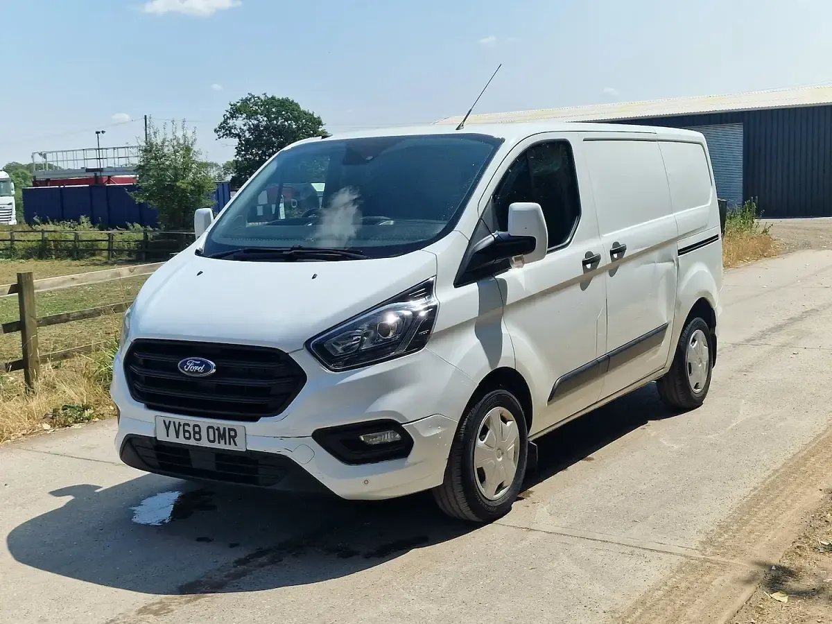 Used Ford Transit Custom Trend 130 HP (95 kW) 2019 White Van