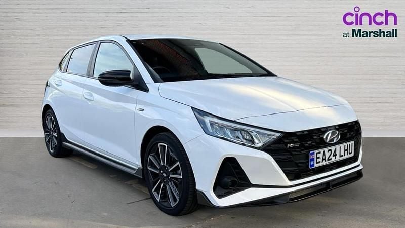 Used Hyundai i20 N Line 120 HP (88 kW) 2024 White Hatchback