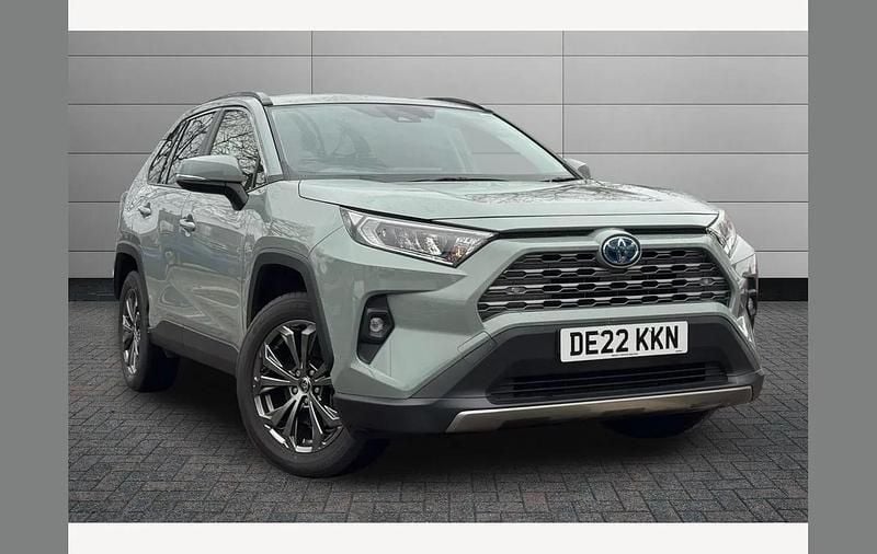 Green Used 2022 Toyota RAV4 Hybrid Design SUV | £25,950 (Fair price) - Image 1/3