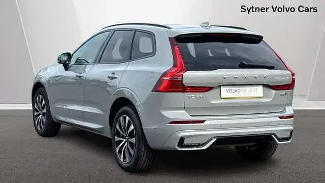 Used Volvo XC60 Plus 250 HP (183 kW) 2023 Grey SUV