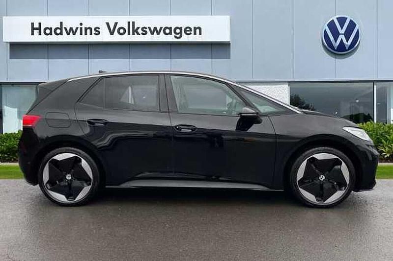 Used VW ID.3 Pro 150 kW (204 HP) 2025 Black Hatchback