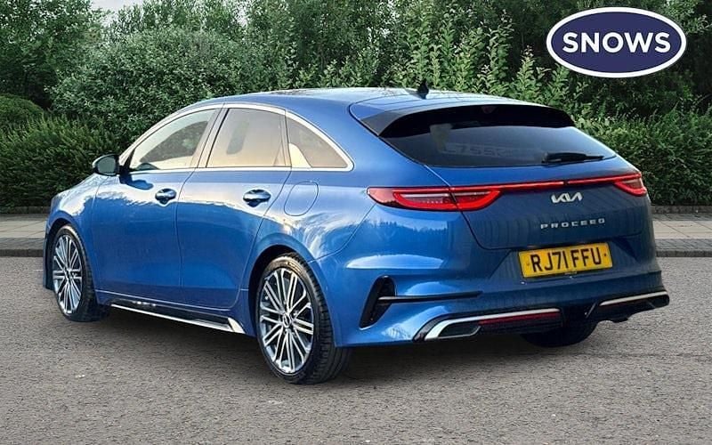 Used Kia ProCeed GT-Line S 159 HP (116 kW) 2022 Blue Estate