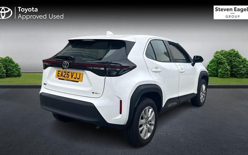 Used Toyota Yaris Hybrid 116 HP (85 kW) 2025 Estate