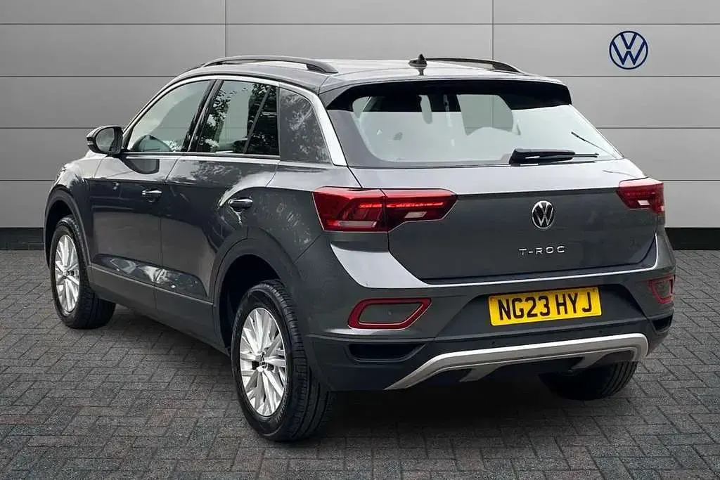 Used VW T-Roc Life 150 HP (110 kW) 2023 Grey SUV