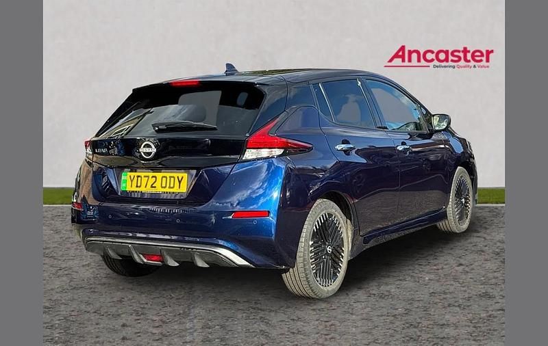 Used Nissan Leaf Tekna 110 kW (150 HP) 2022 Blue Hatchback