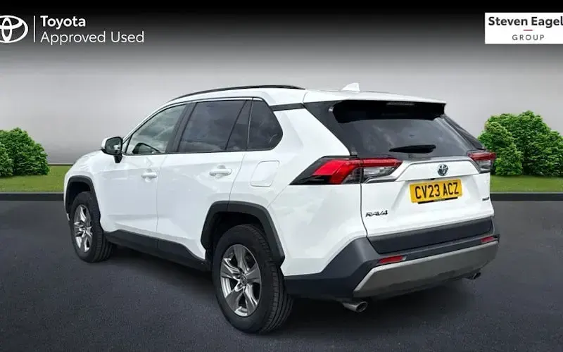 Used Toyota RAV4 Hybrid 218 HP (160 kW) 2022 White SUV