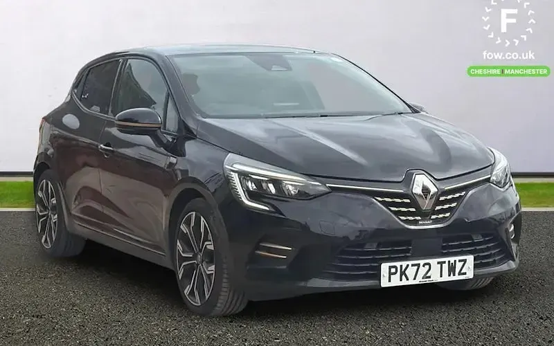Used Renault Clio SE 140 HP (102 kW) 2022 Hatchback