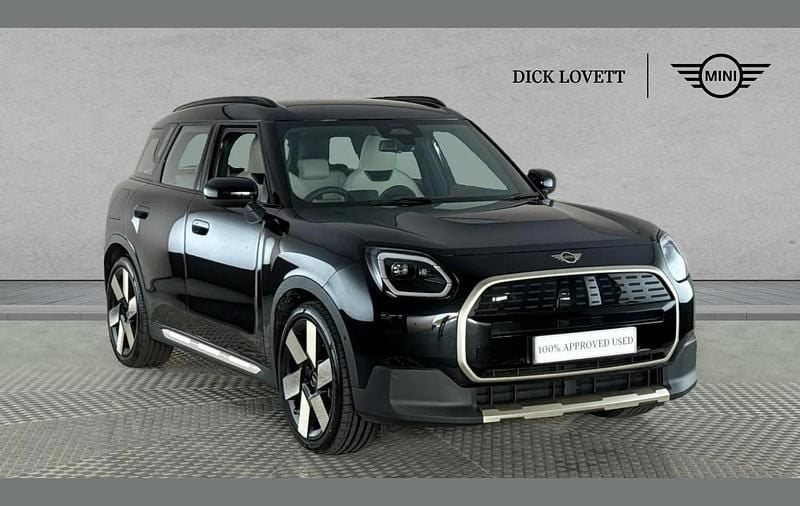 Black Used 2025 Mini Countryman Exclusive SUV | £32,900 (Good price) - Image 1/4