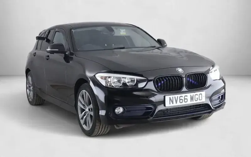 Used BMW 118 Sport Line 136 HP (100 kW) 2017 Hatchback