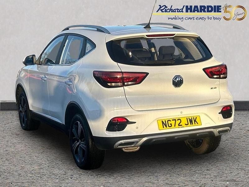 White Used 2023 MG ZS Excite SUV | £11,999 (Fair price) - Image 1/3