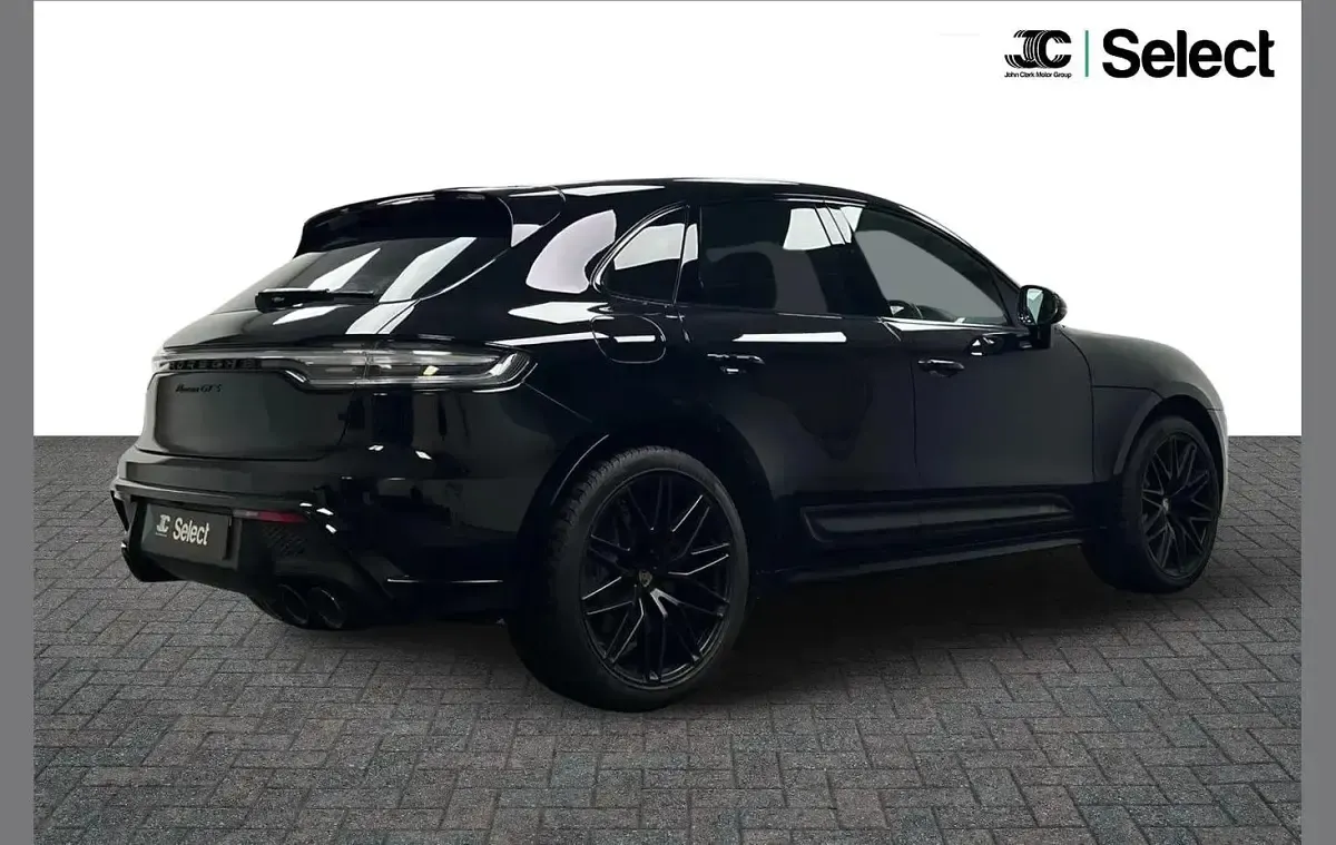 Used Porsche Macan GTS 434 HP (319 kW) 2023 Black SUV