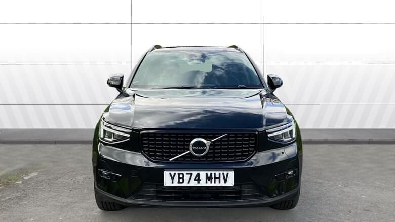 Used Volvo XC40 Plus 197 HP (144 kW) 2024 SUV