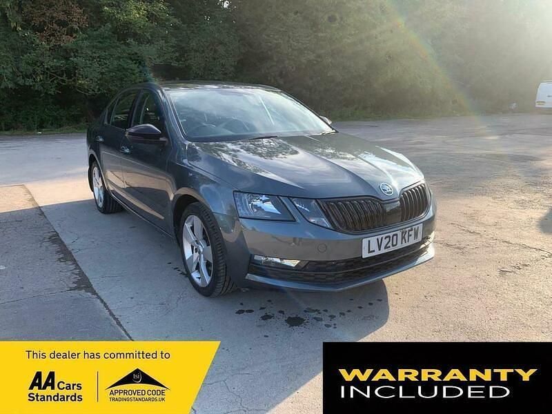 Grey Used 2020 Skoda Octavia SE Drive Hatchback | £8,500 (Good price) - Image 1/4