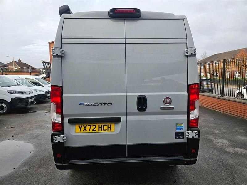 Used Fiat Ducato 89 kW (122 HP) 2022 Grey Van