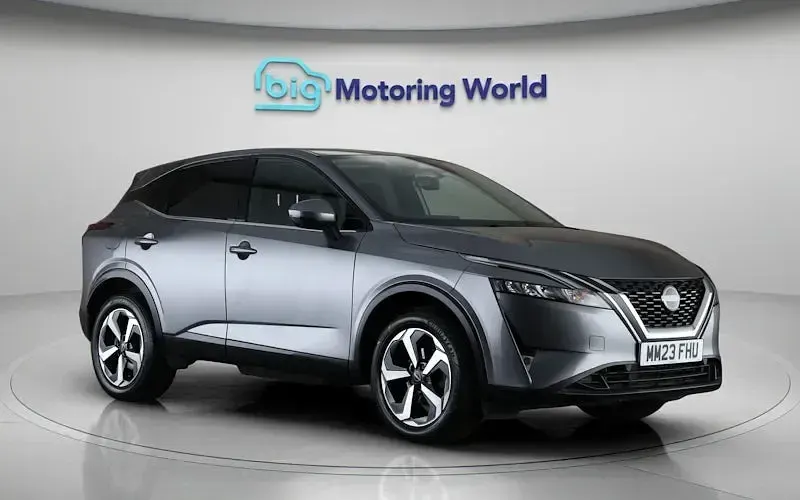 Used Nissan Qashqai N-Connecta 140 HP (102 kW) 2023 Grey SUV