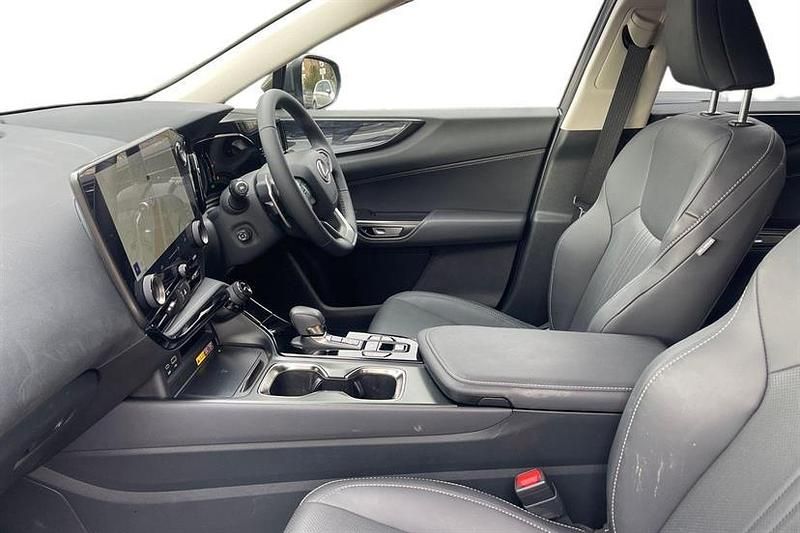 Used Lexus NX350h 243 HP (178 kW) 2025 Green SUV