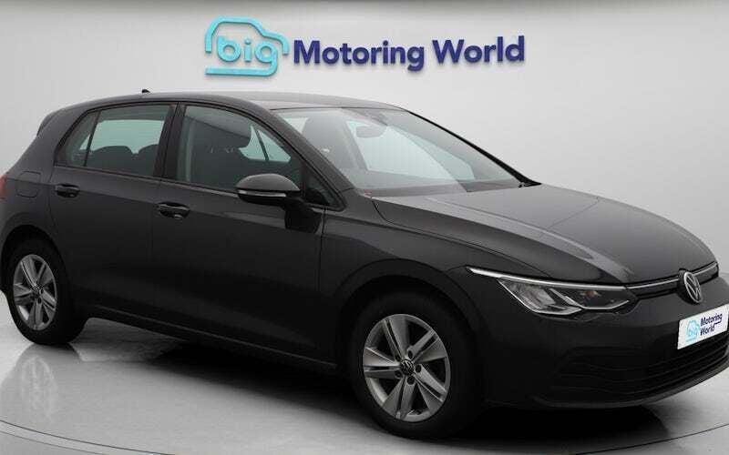 Used 2024 VW Golf VIII Life Hatchback | £15,200 (Super price) - Image 1/4
