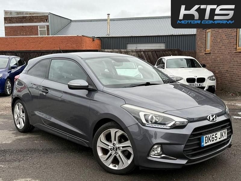 Used Hyundai i20 Sport 84 HP (61 kW) 2015 Grey Coupe