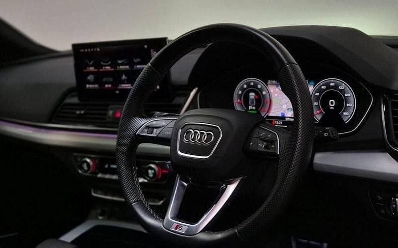 Used Audi Q5 S-Line 299 HP (219 kW) 2024 SUV