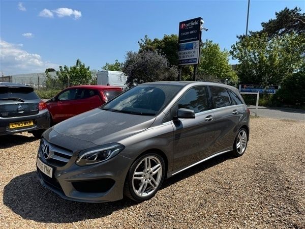 Grey with dark interior trim Used 2017 Mercedes B180 Premium MPV | £11,490 (Fair price) - Image 1/1