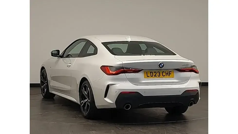 Used BMW 420 M Sport 181 HP (133 kW) 2023 White Coupe