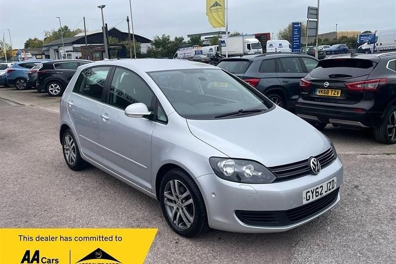 Silver Used 2012 VW Golf VII SE Hatchback | £5,995 (Good price) - Image 1/1