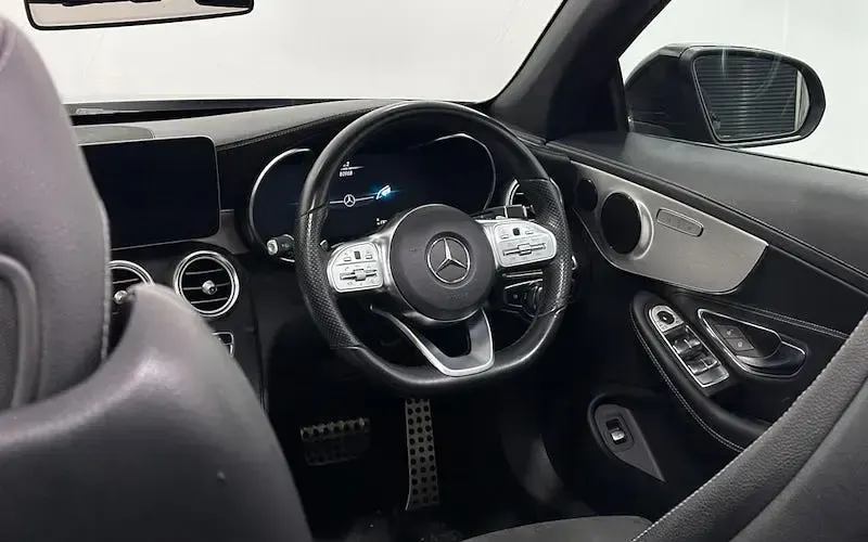 Used Mercedes C220 AMG Line Premium 194 HP (142 kW) 2019 Black Cabriolet