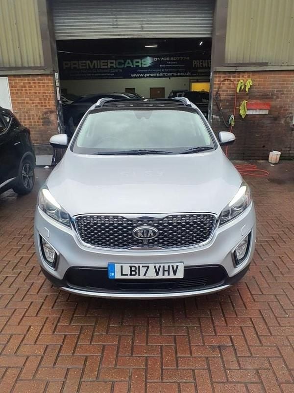 Begagnad Kia Sorento 197 HK (144 kW) 2017 Silver SUV