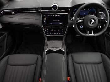 Used Maserati Grecale 300 HP (220 kW) 2025 White SUV