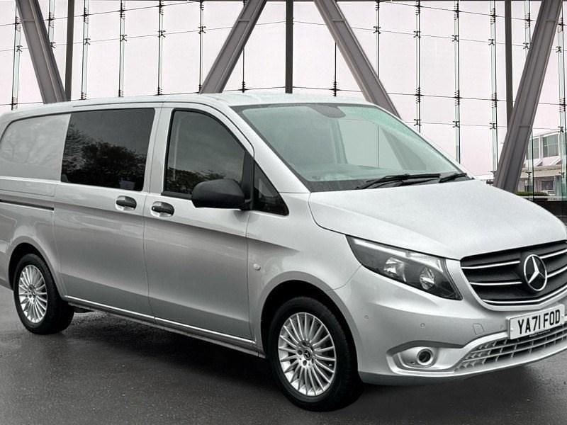Used Mercedes Vito Premium 163 HP (119 kW) 2022 Silver Van