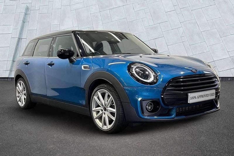 Blue Used 2022 Mini Cooper Clubman Sport Estate | £17,100 (Fair price) - Image 1/4