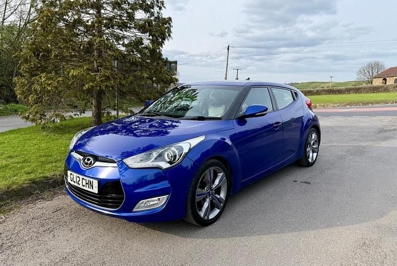 Used Hyundai Veloster Sport 140 HP (102 kW) 2012 Blue Hatchback