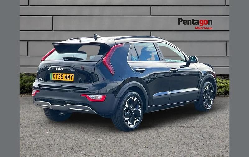 Used Kia e-Niro 150 kW (204 HP) 2025 Black SUV