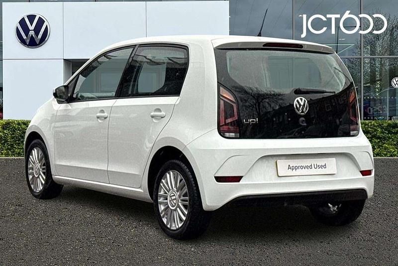 Used VW up! move up! 60 HP (44 kW) 2019 White Hatchback