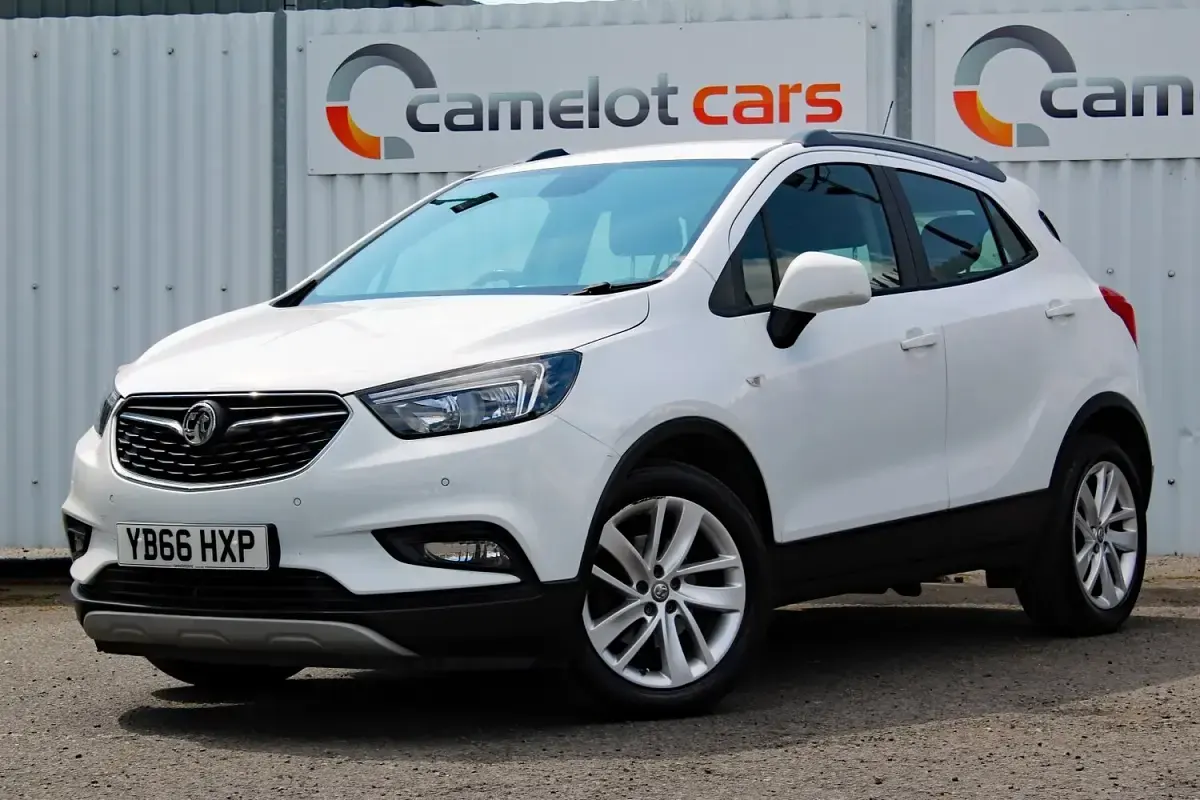 Used Vauxhall Mokka X Active 2016 White SUV