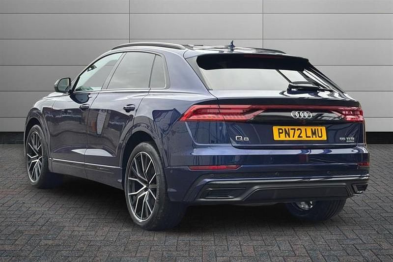 Used Audi Q8 Black Edition 340 HP (250 kW) 2022 Blue SUV