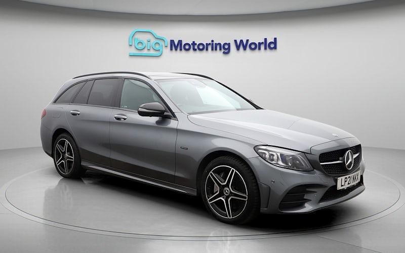 Used Mercedes C300e AMG line 306 HP (225 kW) 2021 Estate