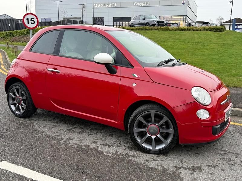 Used Fiat 500 Lounge 2014 Red Hatchback