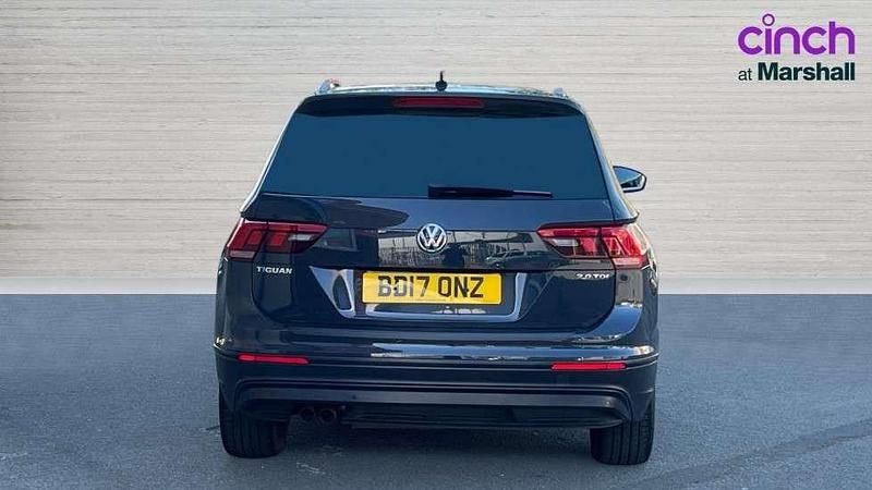 Used VW Tiguan SE 150 HP (110 kW) 2017 Grey SUV