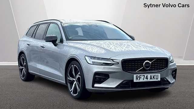Used Volvo V60 Plus 194 HP (142 kW) 2025 Silver Estate