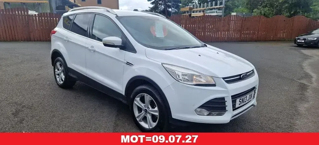 Used Ford Kuga Zetec 163 HP (119 kW) 2013 White SUV