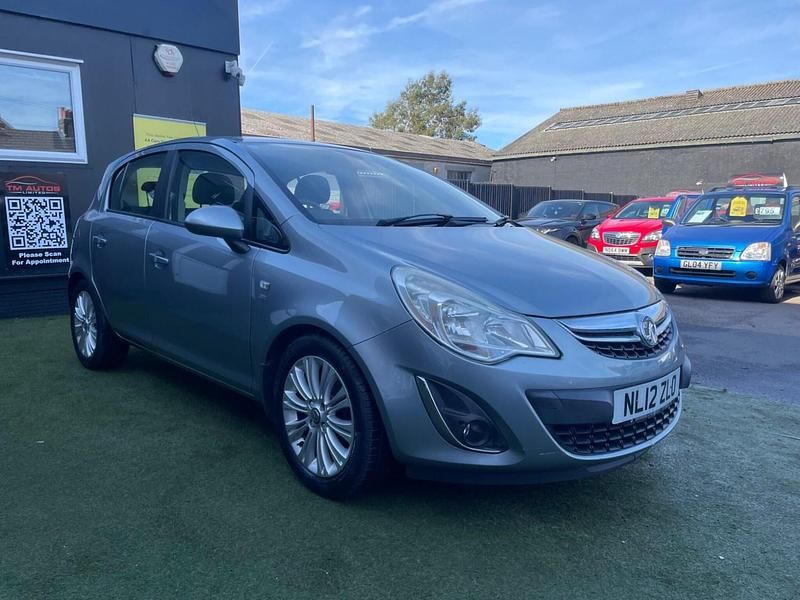 Used Vauxhall Corsa 90 HP (66 kW) 2012 Silver Hatchback