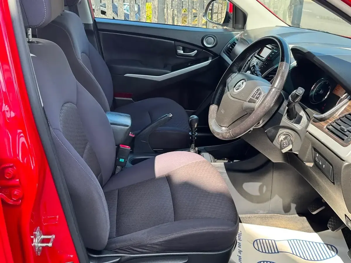 Used SsangYong Korando 178 HP (130 kW) 2017 Red Estate