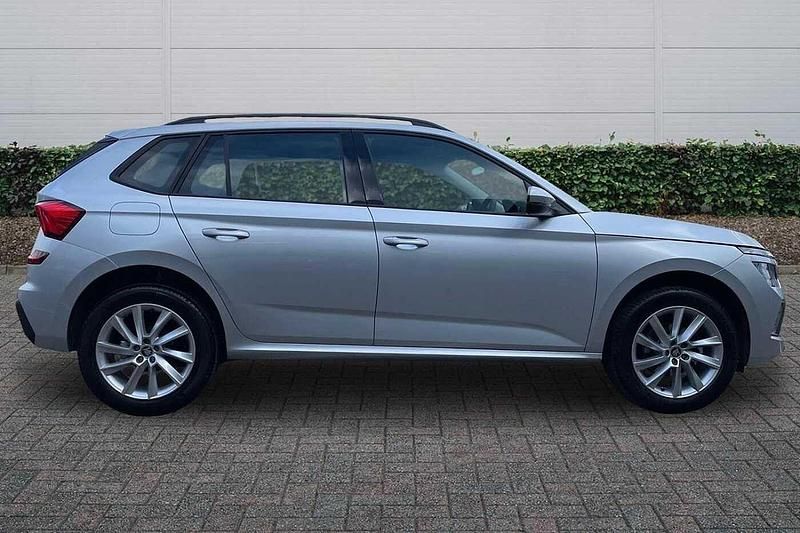 New Skoda Kamiq SE 70 HP (51 kW) 2025 Brilliant silver metallic SUV