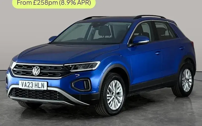 Used VW T-Roc Life 116 HP (85 kW) 2023 SUV
