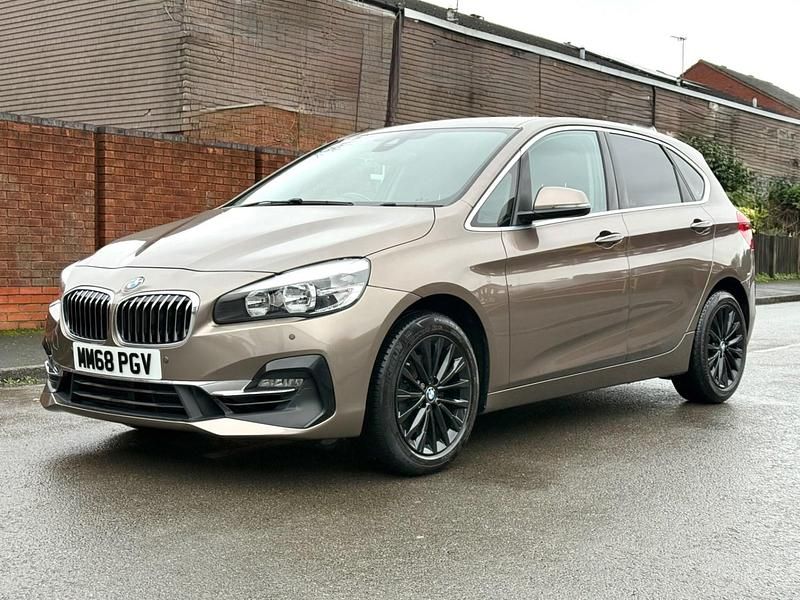 Used BMW 220 Luxury Line 190 HP (139 kW) 2018 Beige Estate