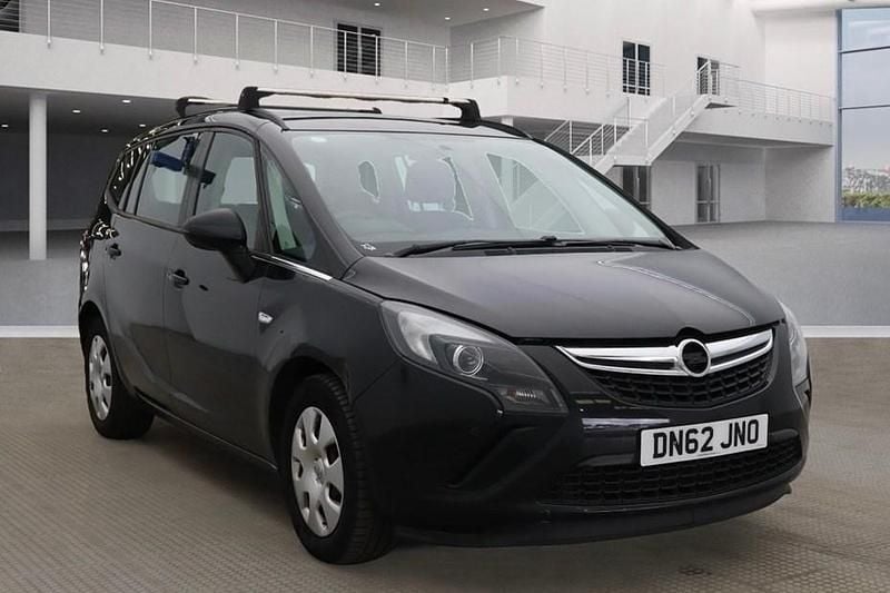 Used 2013 Vauxhall Zafira Tourer MPV | £2,395 (Good price) - Image 1/1